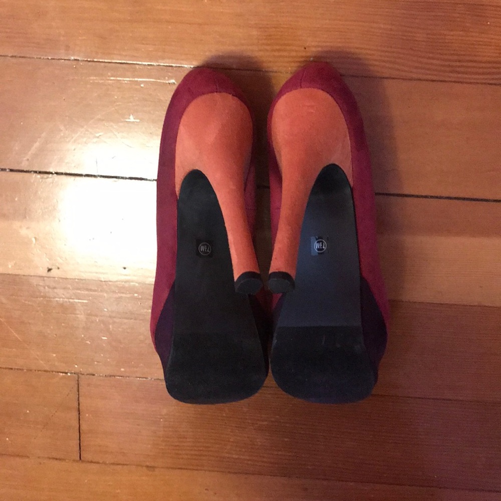Heels - Picture 6 of 7